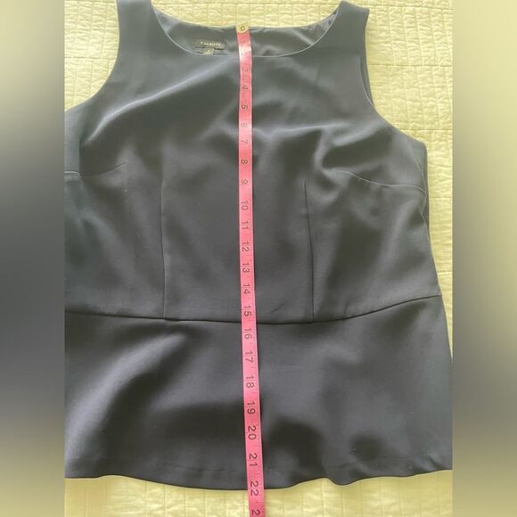 🔵 Talbots Navy Sleeveless Peplum Top – Rounded Neck – Size 6 - Picture 6 of 9